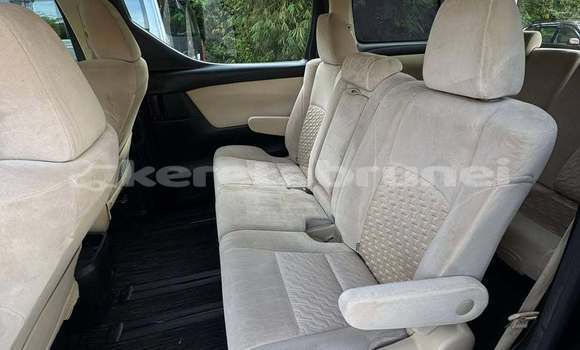 Buy Used Nissan Elgrand Black Car in Bandar Seri Begawan in Brunei-Muara Buy Used Nissan Elgrand Black Car in Bandar Seri Begawan in Brunei-Muara