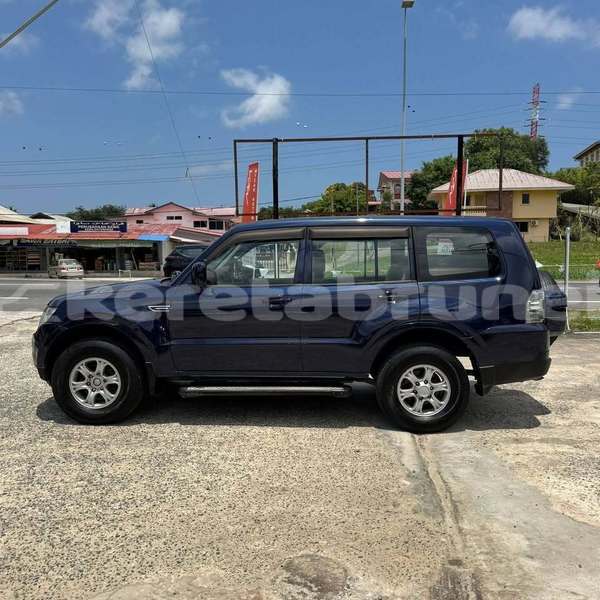 Big with watermark mitsubishi pajero brunei muara bandar seri begawan 7853