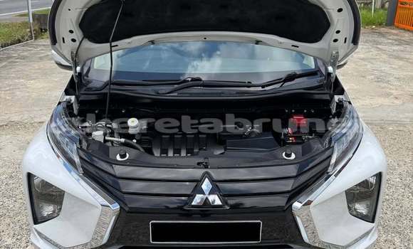 Buy Used Mitsubishi Xpander White Car in Bandar Seri Begawan in Brunei-Muara Buy Used Mitsubishi Xpander White Car in Bandar Seri Begawan in Brunei-Muara