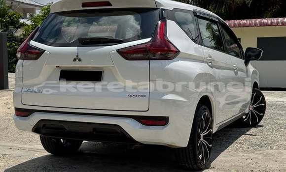 Buy Used Mitsubishi Xpander White Car in Bandar Seri Begawan in Brunei-Muara Buy Used Mitsubishi Xpander White Car in Bandar Seri Begawan in Brunei-Muara