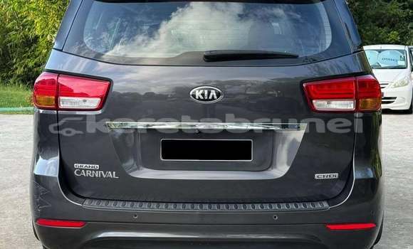 Buy Used Kia Carnival Black Car in Bandar Seri Begawan in Brunei-Muara Buy Used Kia Carnival Black Car in Bandar Seri Begawan in Brunei-Muara