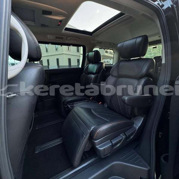 Big with watermark nissan elgrand brunei muara bandar seri begawan 7859