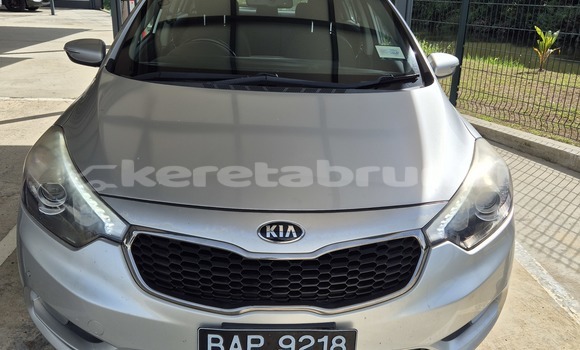 Buy Used Kia Cerato Silver Car in Bandar Seri Begawan in Brunei-Muara