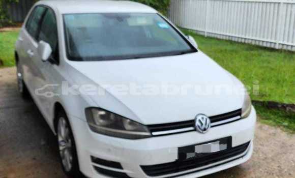 Buy Used Volkswagen Polo White Car in Seria in Belait