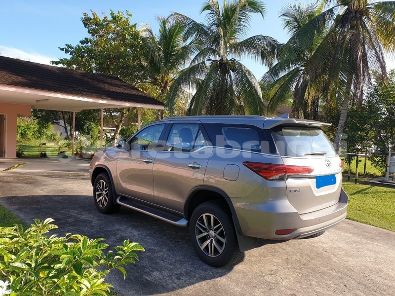 Big with watermark toyota fortuner belait kuala belait 7871