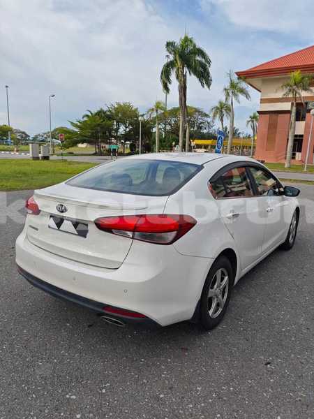Big with watermark kia cerato belait seria 7872