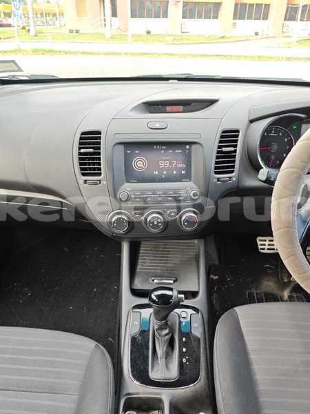 Big with watermark kia cerato belait seria 7872