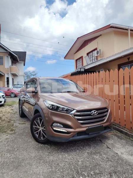 Big with watermark hyundai tucson brunei muara bandar seri begawan 7884