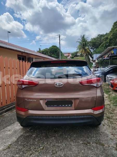 Big with watermark hyundai tucson brunei muara bandar seri begawan 7884