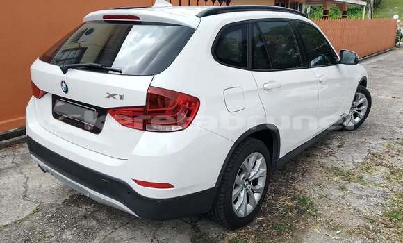Buy Used BMW X1 White Car in Bandar Seri Begawan in Brunei-Muara Buy Used BMW X1 White Car in Bandar Seri Begawan in Brunei-Muara
