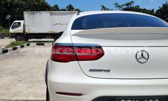 Buy Used Mercedes-Benz GLC White Car in Bandar Seri Begawan in Brunei-Muara