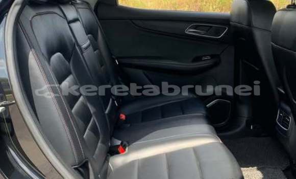 Buy Used MG ZS Black Car in Bandar Seri Begawan in Brunei-Muara Buy Used MG ZS Black Car in Bandar Seri Begawan in Brunei-Muara