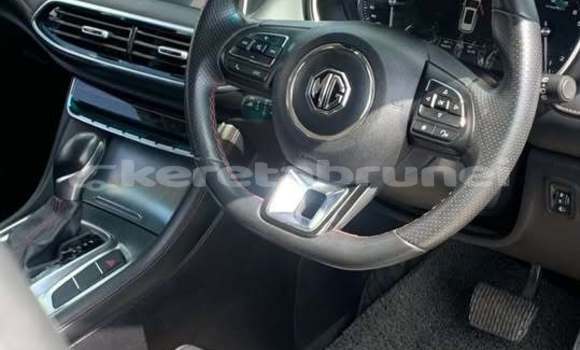 Buy Used MG ZS Black Car in Bandar Seri Begawan in Brunei-Muara Buy Used MG ZS Black Car in Bandar Seri Begawan in Brunei-Muara