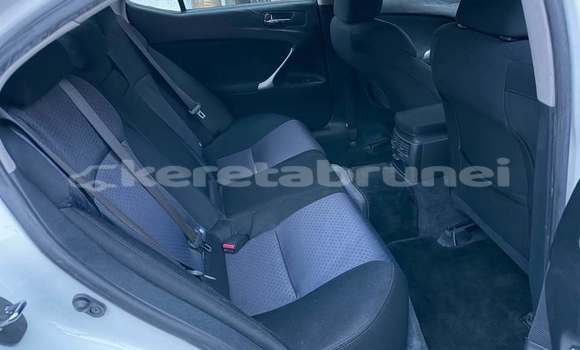 Buy Used Lexus IS White Car in Bandar Seri Begawan in Brunei-Muara Buy Used Lexus IS White Car in Bandar Seri Begawan in Brunei-Muara