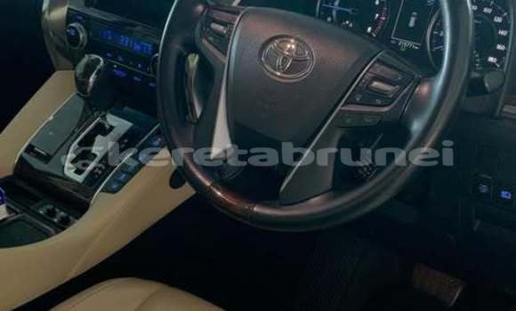 Buy Used Toyota Alphard White Car in Bandar Seri Begawan in Brunei-Muara Buy Used Toyota Alphard White Car in Bandar Seri Begawan in Brunei-Muara