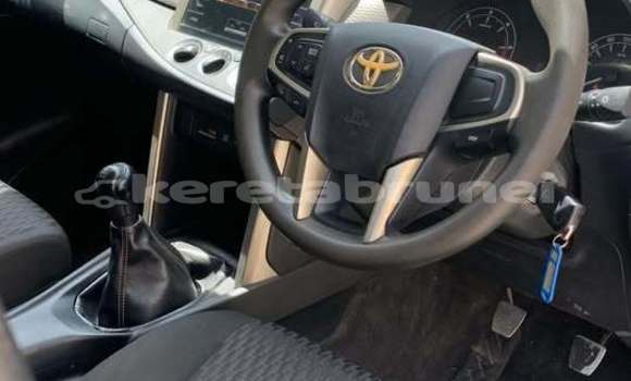 Buy Used Toyota innova Black Car in Bandar Seri Begawan in Brunei-Muara Buy Used Toyota innova Black Car in Bandar Seri Begawan in Brunei-Muara