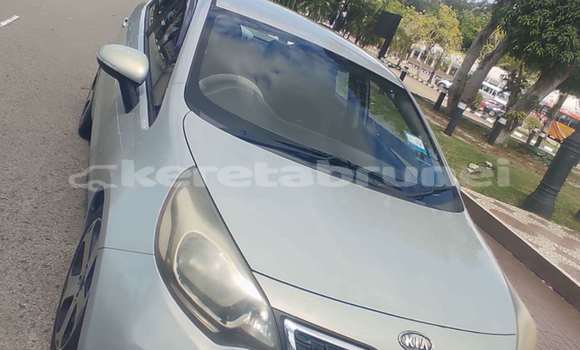 Buy Used Kia Rio Silver Car in Bandar Seri Begawan in Brunei-Muara Buy Used Kia Rio Silver Car in Bandar Seri Begawan in Brunei-Muara