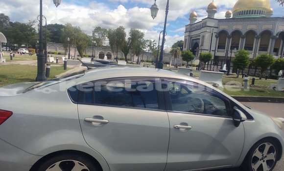 Buy Used Kia Rio Silver Car in Bandar Seri Begawan in Brunei-Muara Buy Used Kia Rio Silver Car in Bandar Seri Begawan in Brunei-Muara
