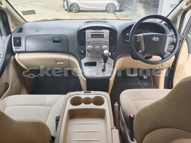 Big with watermark hyundai h1 brunei muara bandar seri begawan 7913