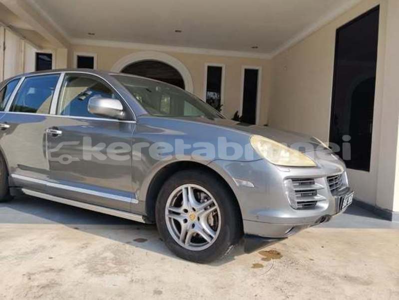 Big with watermark porsche cayenne brunei muara bandar seri begawan 7916