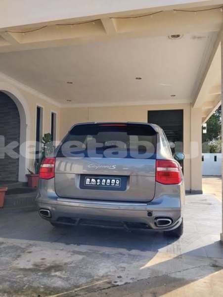 Big with watermark porsche cayenne brunei muara bandar seri begawan 7916