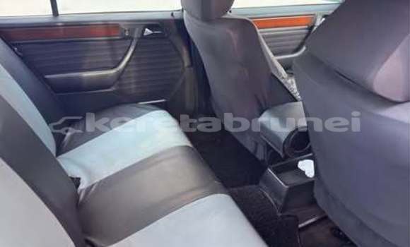 Buy Used Mercedes Viano Other Car in Bandar Seri Begawan in Brunei-Muara Buy Used Mercedes Viano Other Car in Bandar Seri Begawan in Brunei-Muara