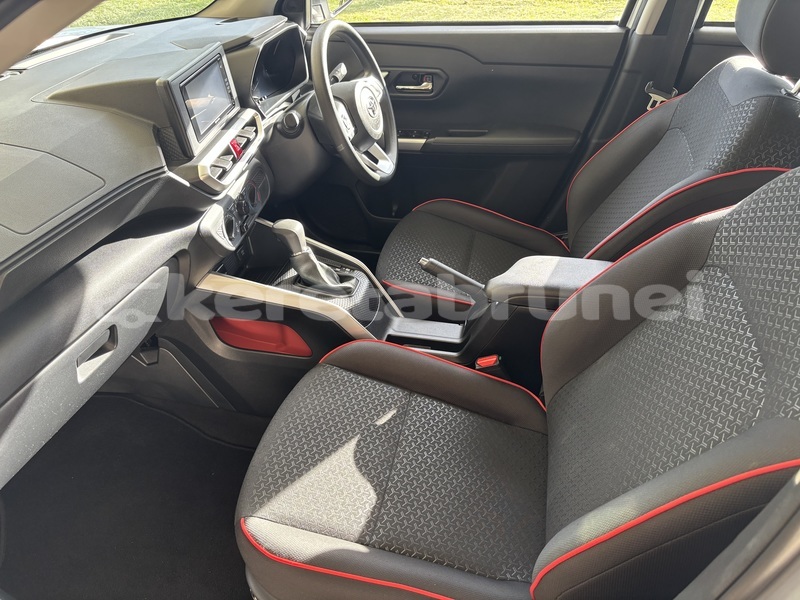 Big with watermark toyota ractis belait kuala belait 7927