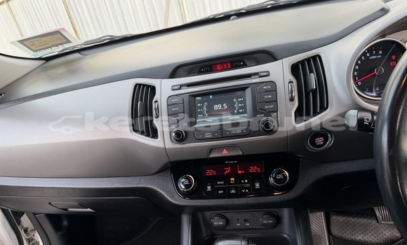Buy Used Kia Sportage White Car in Bandar Seri Begawan in Brunei-Muara Buy Used Kia Sportage White Car in Bandar Seri Begawan in Brunei-Muara