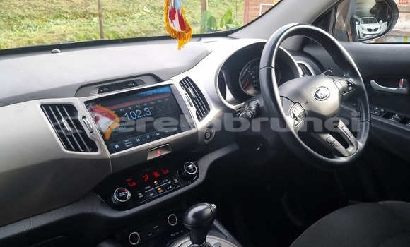 Buy Used Kia Sportage Brown Car in Bandar Seri Begawan in Brunei-Muara Buy Used Kia Sportage Brown Car in Bandar Seri Begawan in Brunei-Muara