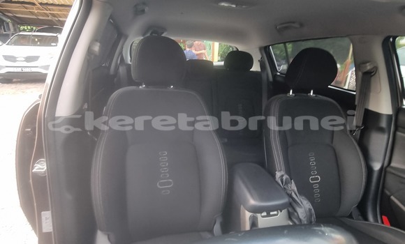 Buy Used Kia Sportage Brown Car in Bandar Seri Begawan in Brunei-Muara Buy Used Kia Sportage Brown Car in Bandar Seri Begawan in Brunei-Muara