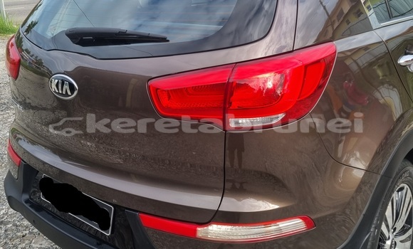 Buy Used Kia Sportage Brown Car in Bandar Seri Begawan in Brunei-Muara Buy Used Kia Sportage Brown Car in Bandar Seri Begawan in Brunei-Muara