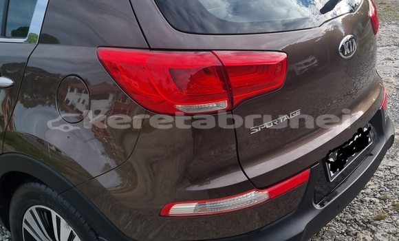Buy Used Kia Sportage Brown Car in Bandar Seri Begawan in Brunei-Muara Buy Used Kia Sportage Brown Car in Bandar Seri Begawan in Brunei-Muara