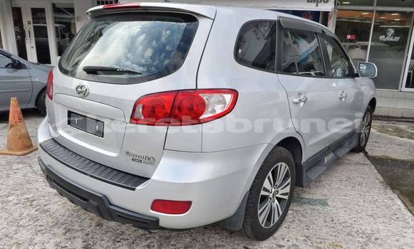 Buy Used Hyundai Santa Fe Silver Car in Bandar Seri Begawan in Brunei-Muara Buy Used Hyundai Santa Fe Silver Car in Bandar Seri Begawan in Brunei-Muara