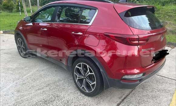 Buy Used Kia Sportage Red Car in Bandar Seri Begawan in Brunei-Muara Buy Used Kia Sportage Red Car in Bandar Seri Begawan in Brunei-Muara