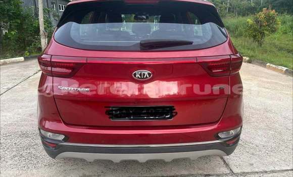 Buy Used Kia Sportage Red Car in Bandar Seri Begawan in Brunei-Muara Buy Used Kia Sportage Red Car in Bandar Seri Begawan in Brunei-Muara