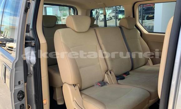 Buy Used Hyundai H1 Silver Car in Bandar Seri Begawan in Brunei-Muara Buy Used Hyundai H1 Silver Car in Bandar Seri Begawan in Brunei-Muara