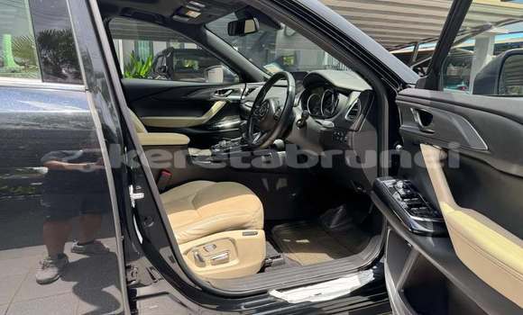 Buy Used Kia Sportage Black Car in Bandar Seri Begawan in Brunei-Muara Buy Used Kia Sportage Black Car in Bandar Seri Begawan in Brunei-Muara