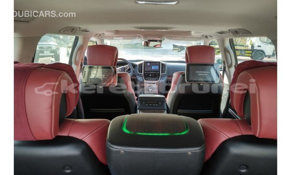 Buy Import Toyota Land Cruiser Black Car in Import - Dubai in Belait Buy Import Toyota Land Cruiser Black Car in Import - Dubai in Belait