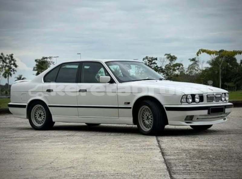 Big with watermark toyota carina e brunei muara bandar seri begawan 7965