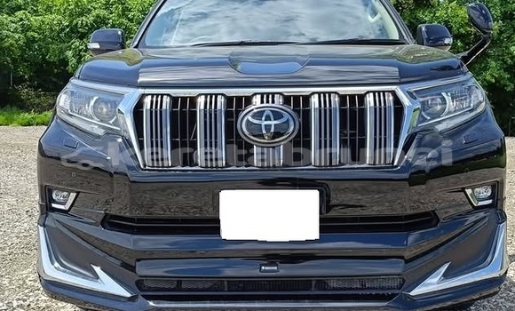 Buy Used Toyota Land Cruiser Prado Black Car in Bandar Seri Begawan in Brunei-Muara