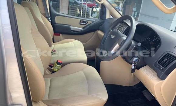 Buy Used Hyundai H1 Silver Car in Bandar Seri Begawan in Brunei-Muara Buy Used Hyundai H1 Silver Car in Bandar Seri Begawan in Brunei-Muara