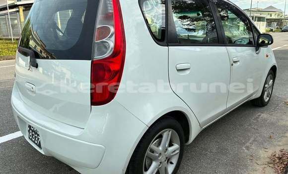 Buy Used Mitsubishi Colt Black Car in Bandar Seri Begawan in Brunei-Muara Buy Used Mitsubishi Colt Black Car in Bandar Seri Begawan in Brunei-Muara
