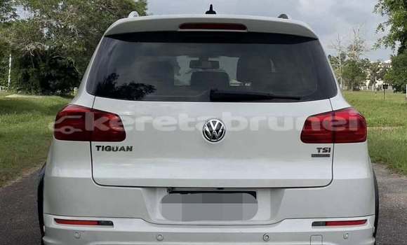 Buy Used Volkswagen Tiguan White Car in Bandar Seri Begawan in Brunei-Muara Buy Used Volkswagen Tiguan White Car in Bandar Seri Begawan in Brunei-Muara
