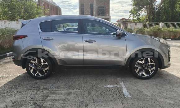 Buy Used Kia Sportage Other Car in Bandar Seri Begawan in Brunei-Muara Buy Used Kia Sportage Other Car in Bandar Seri Begawan in Brunei-Muara