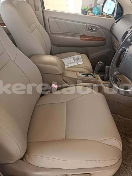 Big with watermark toyota fortuner brunei muara bandar seri begawan 8008