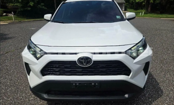 Buy Used Toyota RAV4 White Car in Bangar in Temburong
