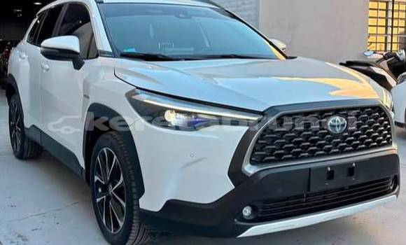 Buy Used Toyota Corolla Cross White Car in Bandar Seri Begawan in Brunei-Muara Buy Used Toyota Corolla Cross White Car in Bandar Seri Begawan in Brunei-Muara