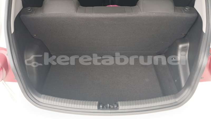 Big with watermark hyundai i10 belait kuala belait 8038