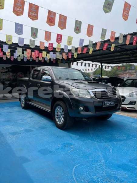 Big with watermark toyota hilux brunei muara bandar seri begawan 8061