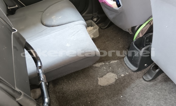 Buy Used Honda Jazz White Car in Bandar Seri Begawan in Brunei-Muara Buy Used Honda Jazz White Car in Bandar Seri Begawan in Brunei-Muara